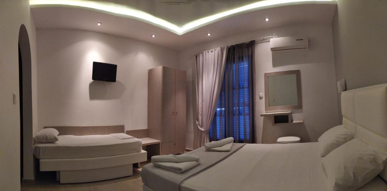Hotel Paraktio Nea Kallikrateia Екстер'єр фото