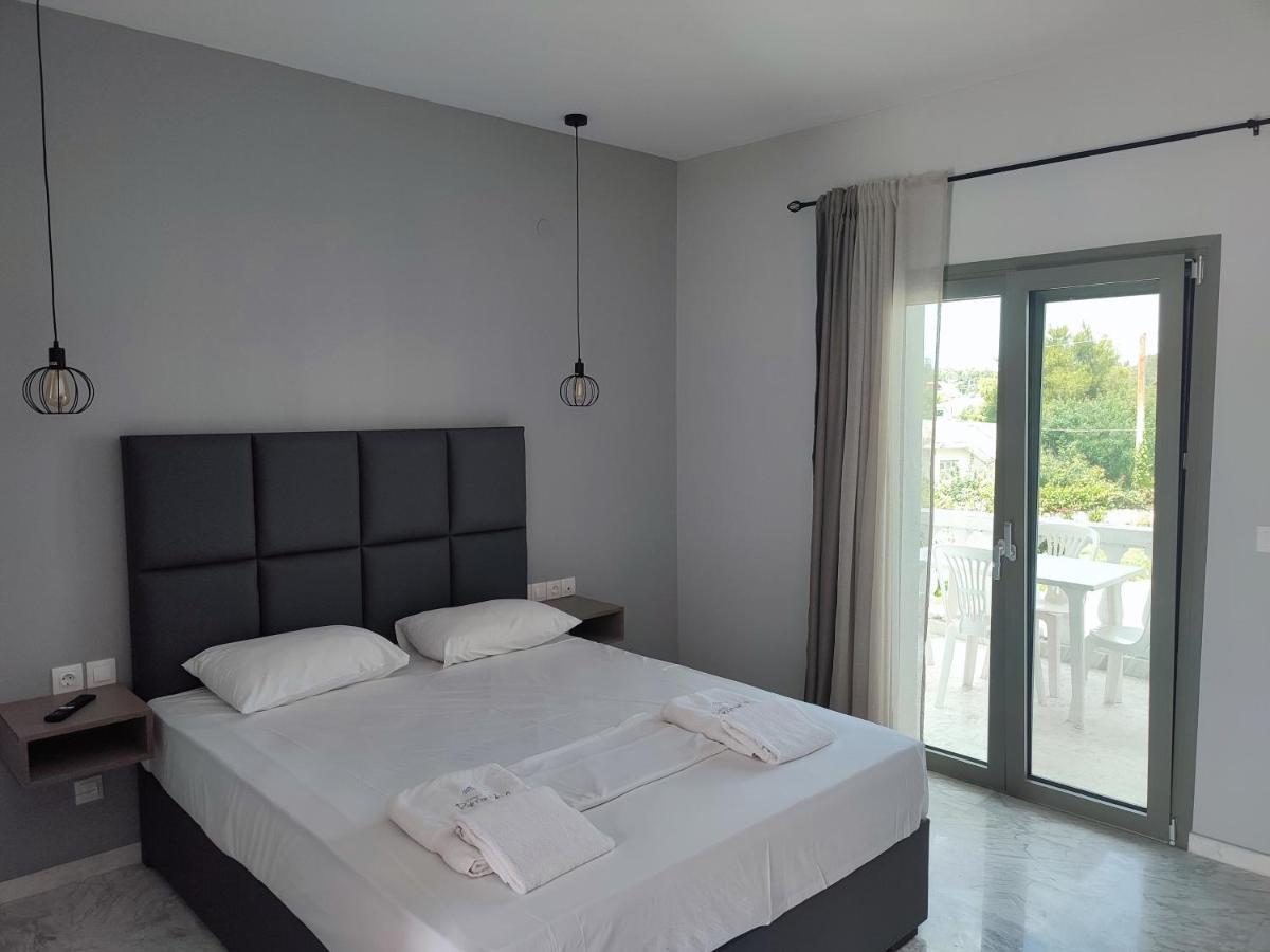 Hotel Paraktio Nea Kallikrateia Екстер'єр фото