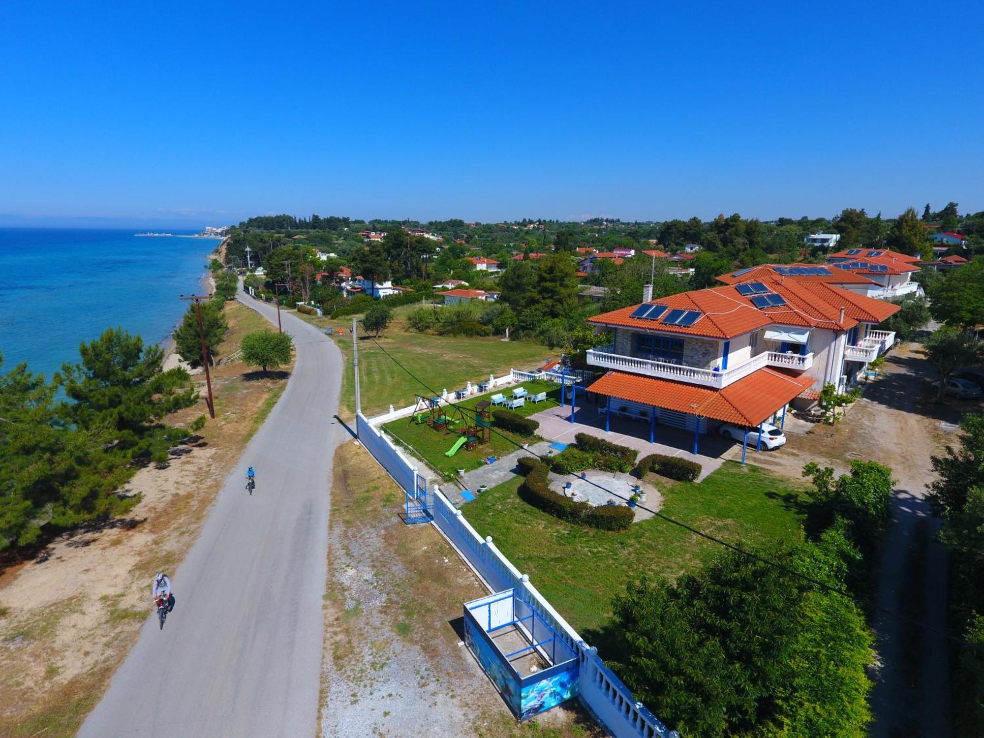 Hotel Paraktio Nea Kallikrateia Екстер'єр фото